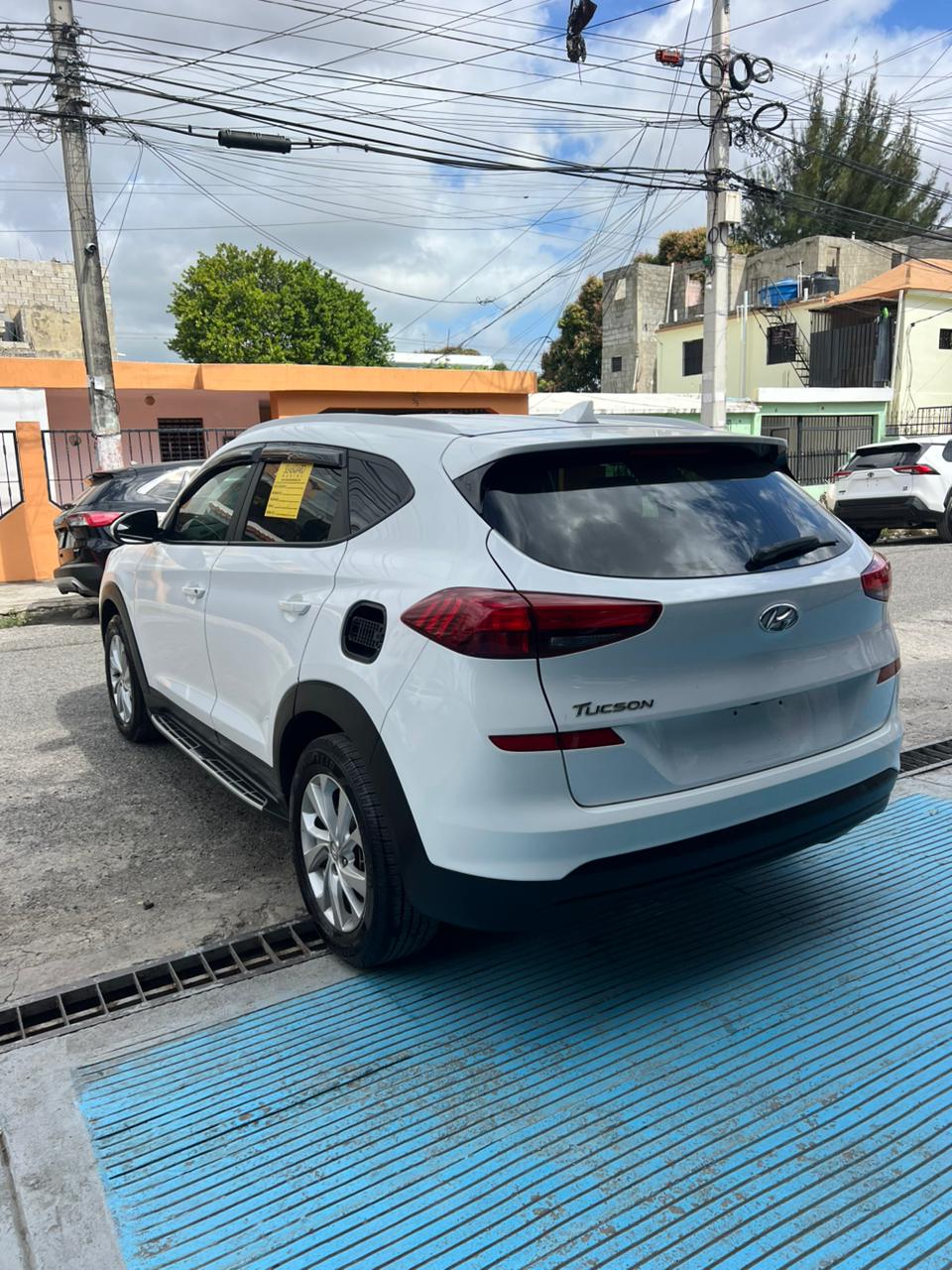 Hyundai-Santa-Fe-2019-03