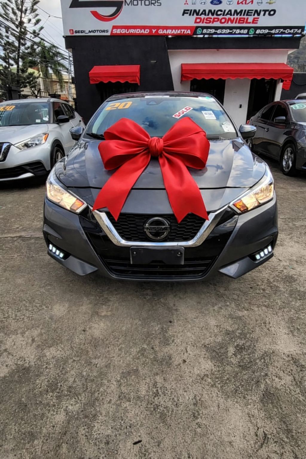 Nissan Versa 2020 - 04