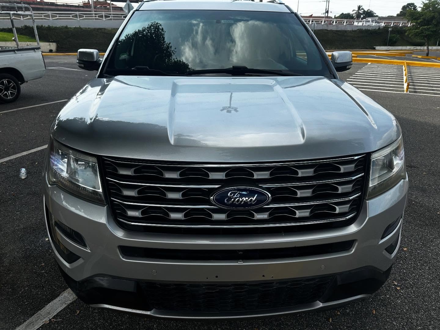 ford-explorer-limited-2016