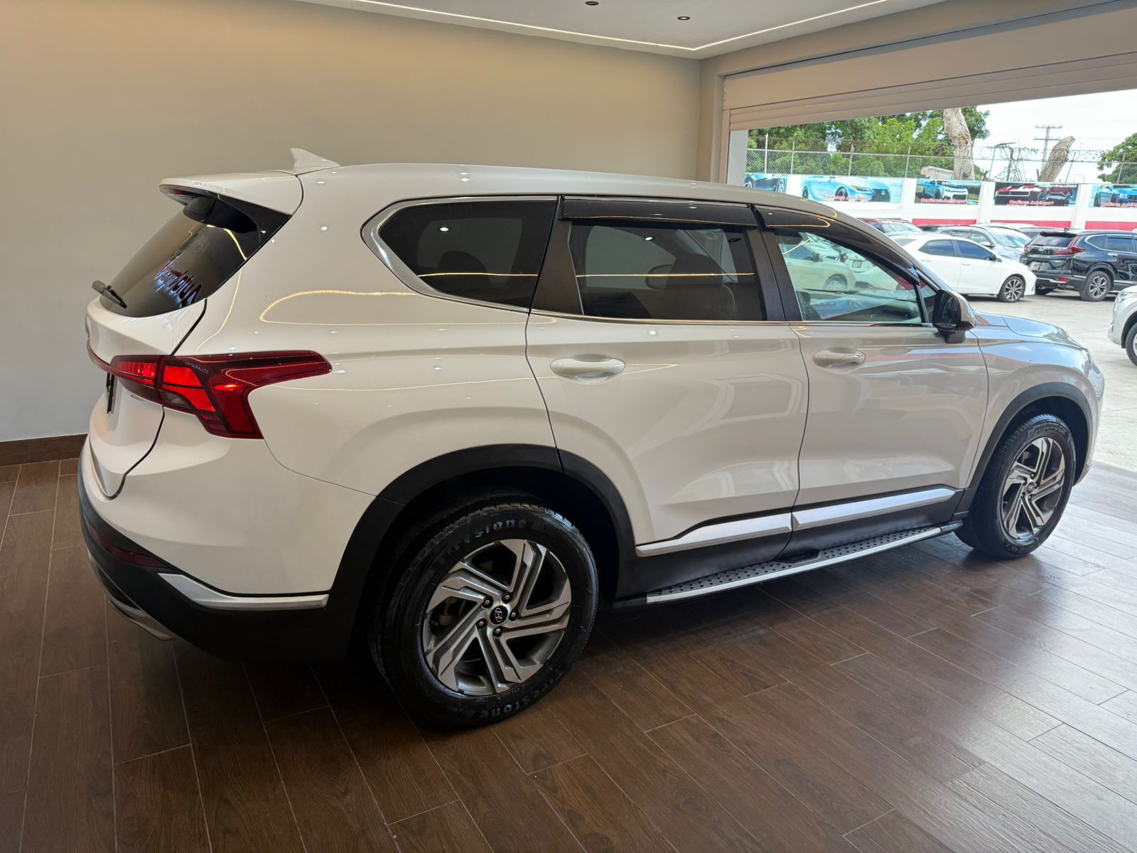 hyundai-santa-fe-2023-03