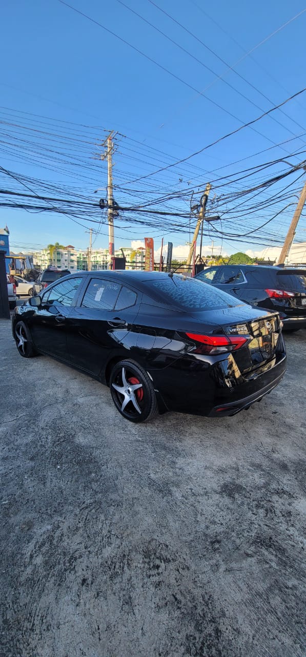 e9464137-4736-4b74-b2cf-1ad0192f02ba